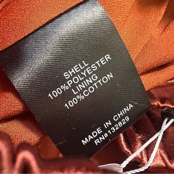 Lovers & Friends Tristan Jogger Satin Side Slit Pants Rust Terracotta Brown NWT - Picture 14 of 15